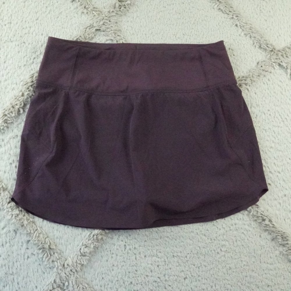 Athleta Run With It Skort Womens Small Lined Gym Casual Golfer Tennis Wear-Plum